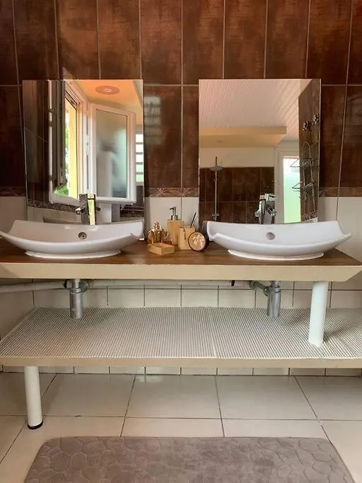 Casa Fall Villa 4 Ch Piscine Schoelcher 0*,  Martinique